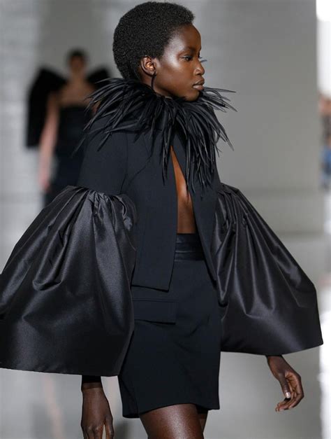 givenchy 2019 ss|Givenchy SS19 Haute Couture show .